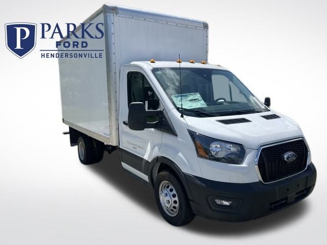 2024 Ford Transit Chassis Cutaway