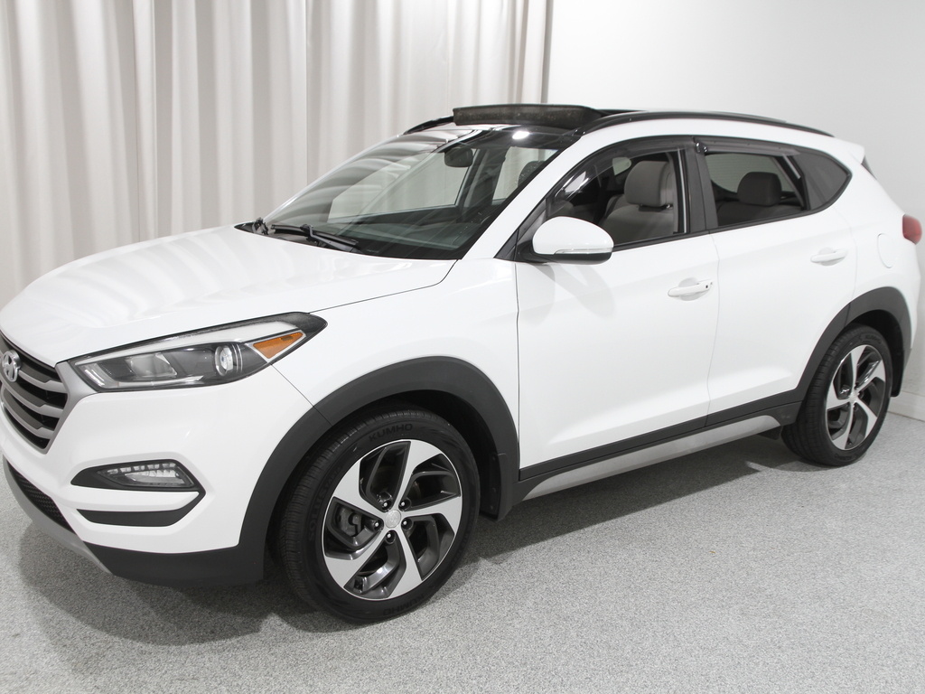 2018 Hyundai Tucson Value photo 2