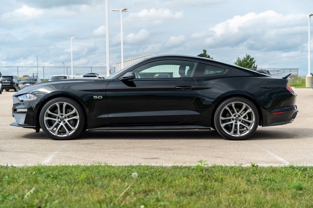 2022 Ford Mustang GT Premium photo 4