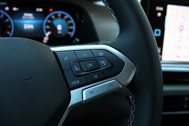 2026 Volkswagen Atlas SE Technology photo 8