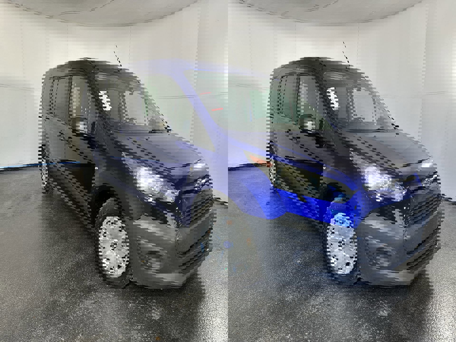 2016 Ford Transit Connect XL's photo