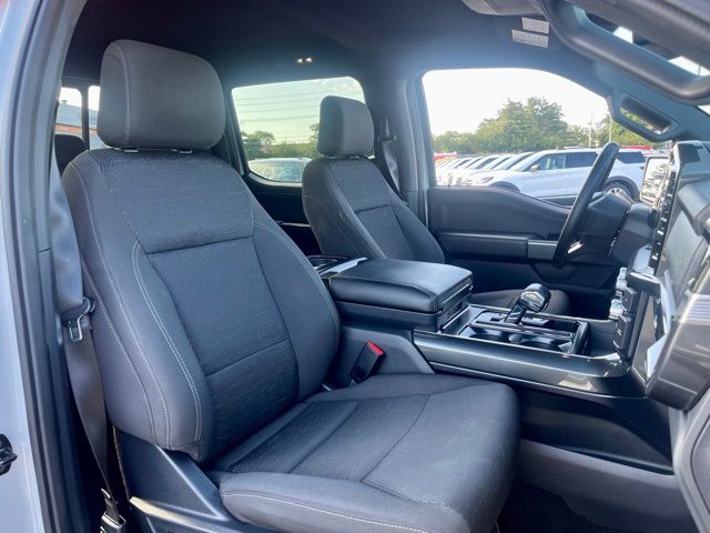 2023 Ford F-150 XLT photo 19