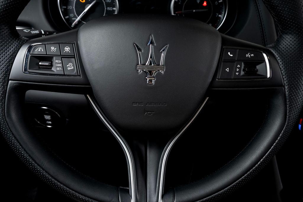 2022 Maserati Levante GT photo 33