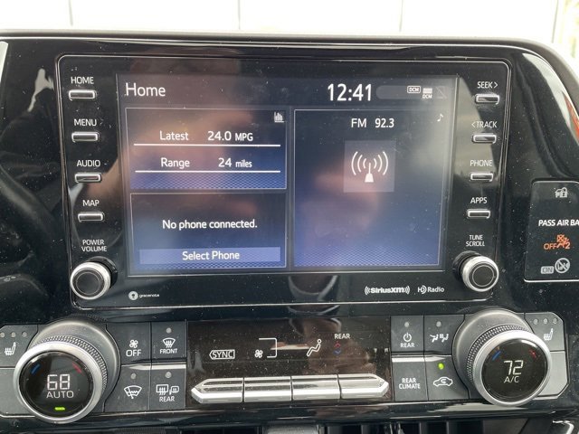 2020 Toyota Highlander XLE photo 7
