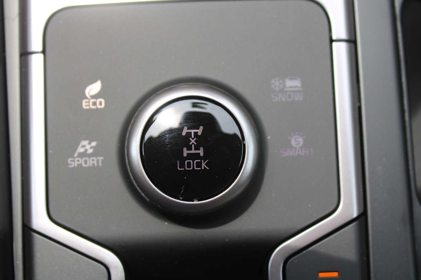 2025 Kia Sorento Hybrid EX photo 35