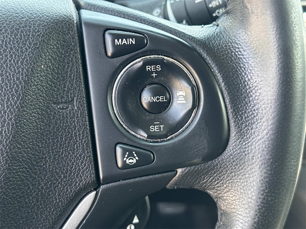 2015 Honda CR-V Touring photo 24