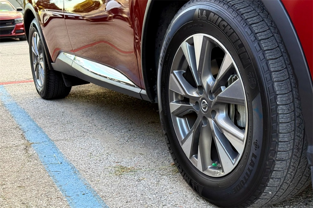 2018 Nissan Murano SV photo 4