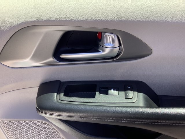 2022 Chrysler Pacifica Touring L photo 39