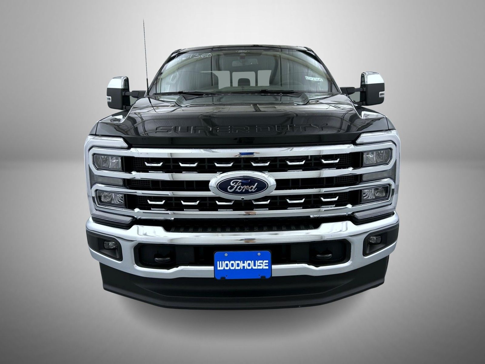 2025 Ford F-350 photo 2