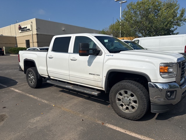 2016 Gmc Sierra SLE photo 3