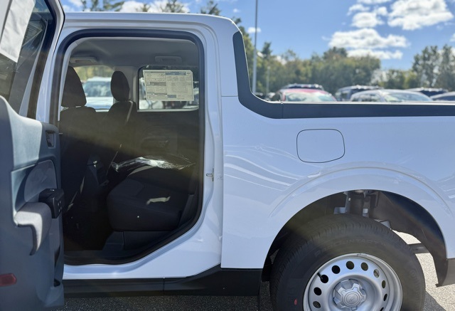 2025 Ford Maverick XL photo 25