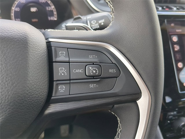 2025 Jeep Grand Cherokee Laredo photo 20