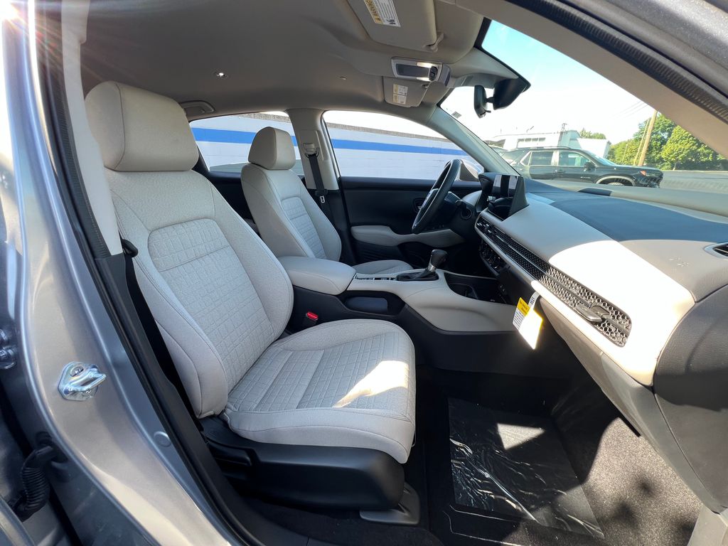 2026 Honda HR-V LX photo 20