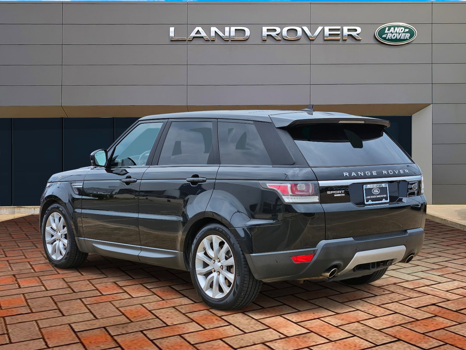 2016 Land Rover Range Rover Sport SuperCharged HSE photo 6