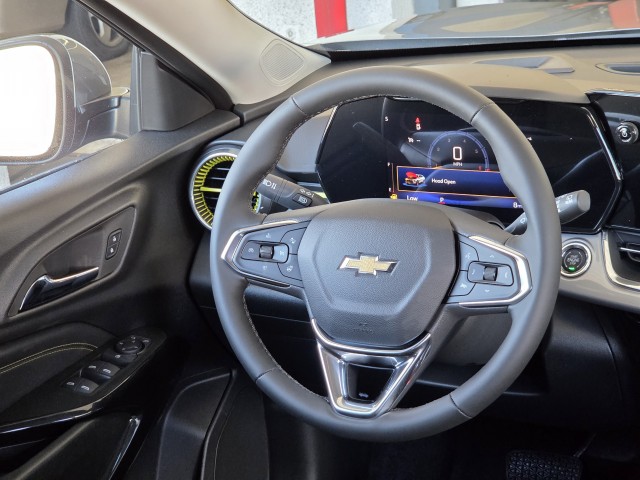 2026 Chevrolet Trax LT photo 18