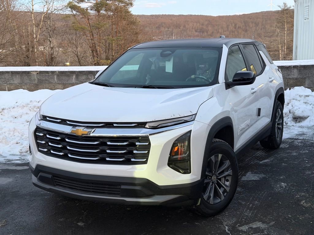 2026 Chevrolet Equinox LT's photo