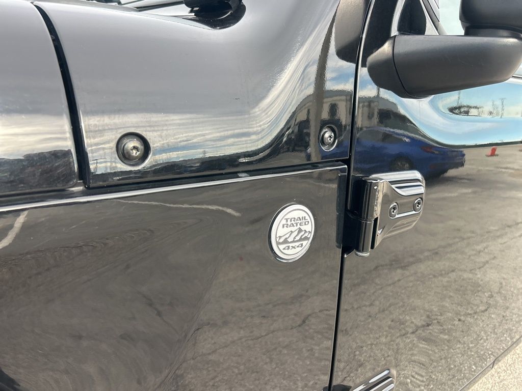 2023 Jeep Gladiator Overland photo 18