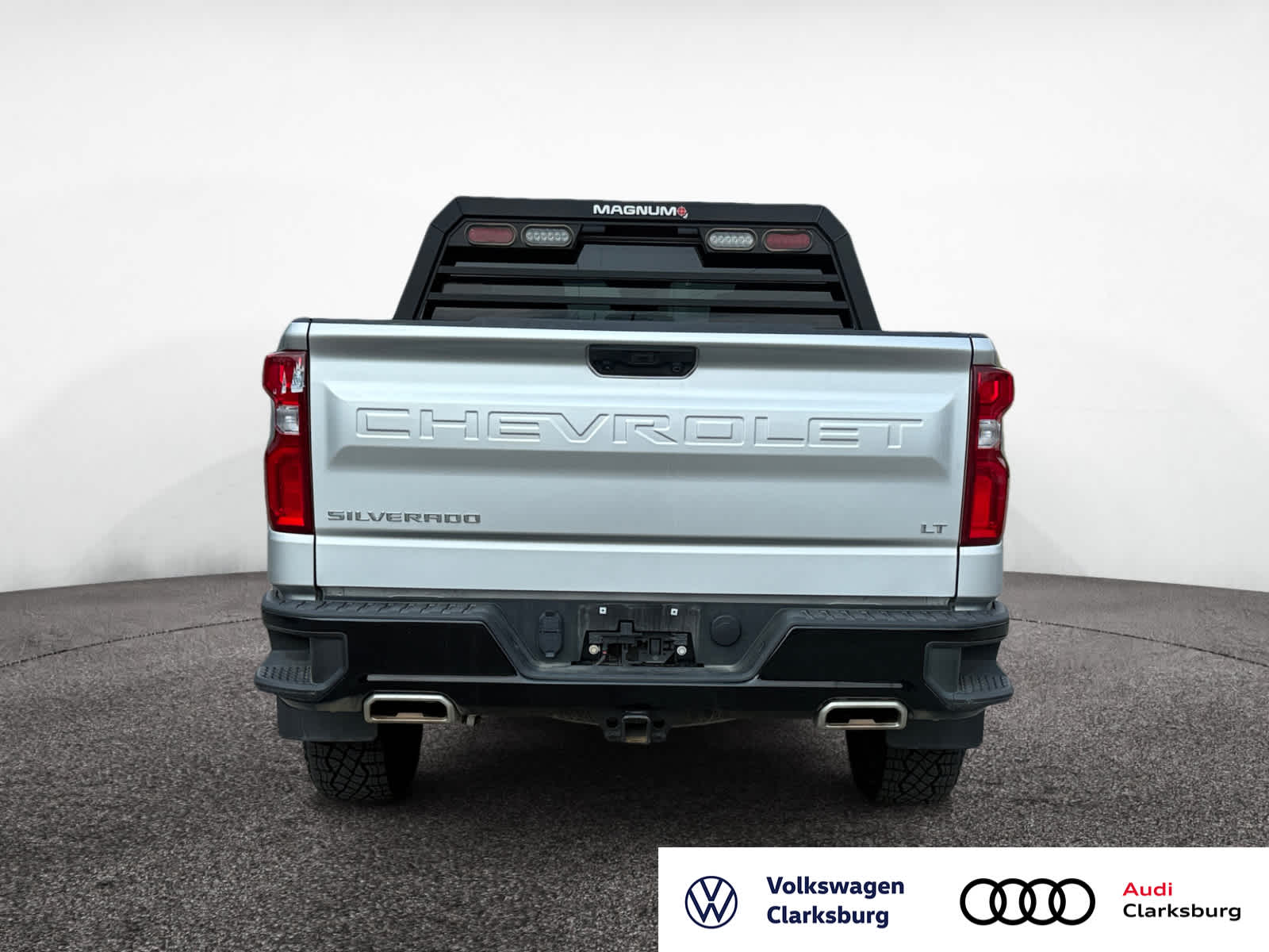 2022 Chevrolet Silverado 1500 LT Trail Boss photo 4
