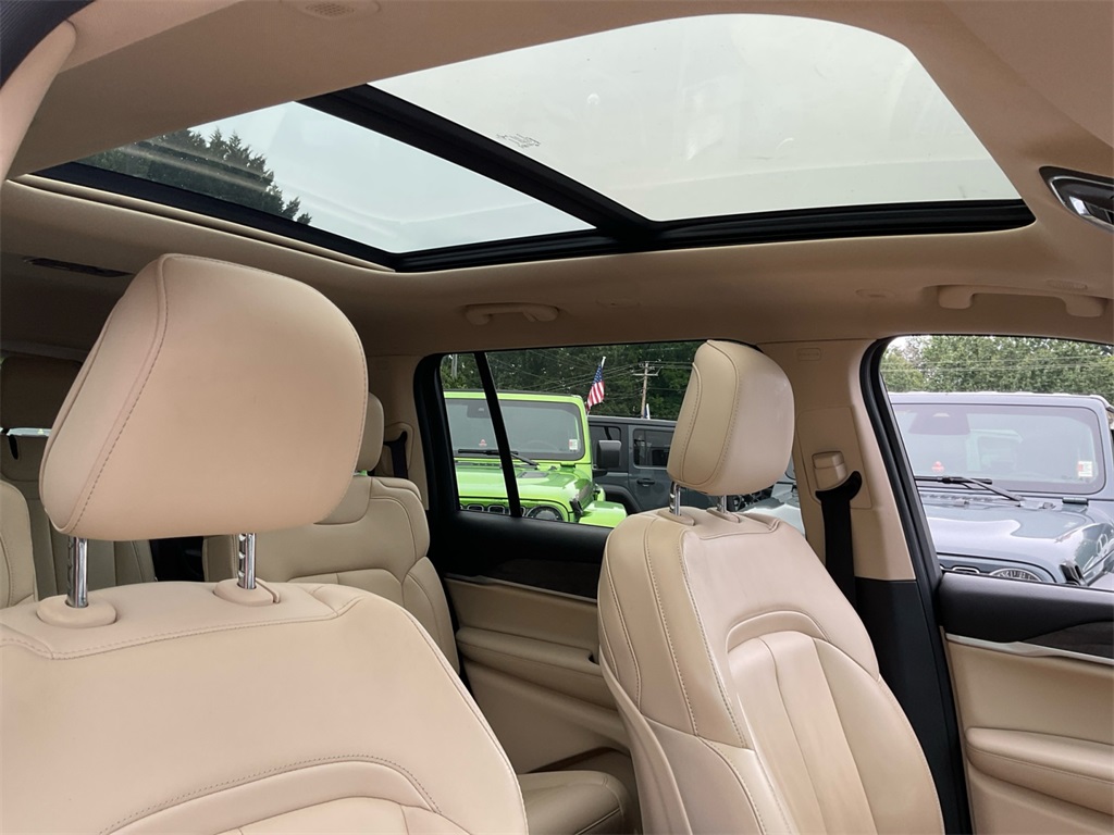 2021 Jeep Grand Cherokee Limited photo 21