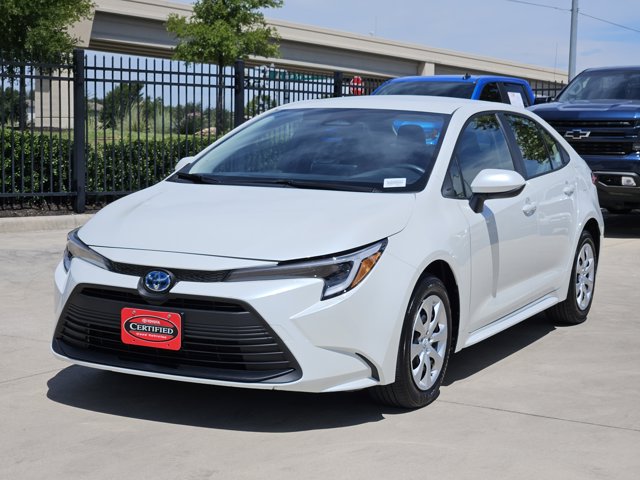 Certified 2025 Toyota Corolla LE with VIN JTDBCMFE8SJ038857 for sale in Northfield, Minnesota