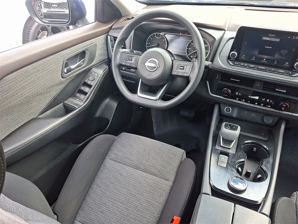 2023 Nissan Rogue SV photo 14