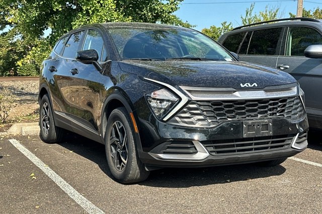 2023 Kia Sportage LX photo 2