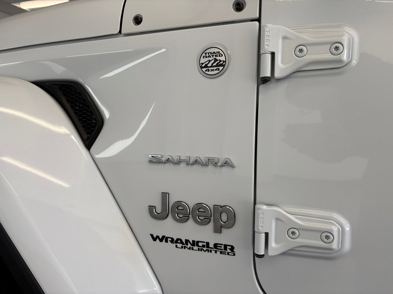2021 Jeep Wrangler Unlimited Sahara photo 33