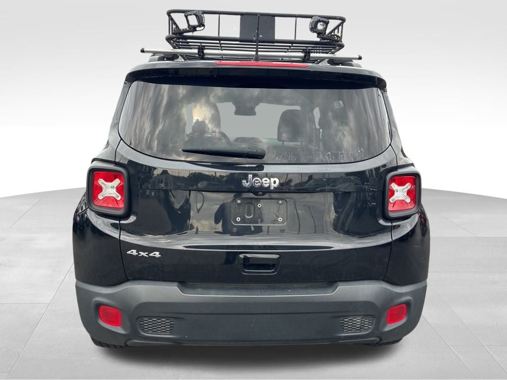 2021 Jeep Renegade Sport photo 4