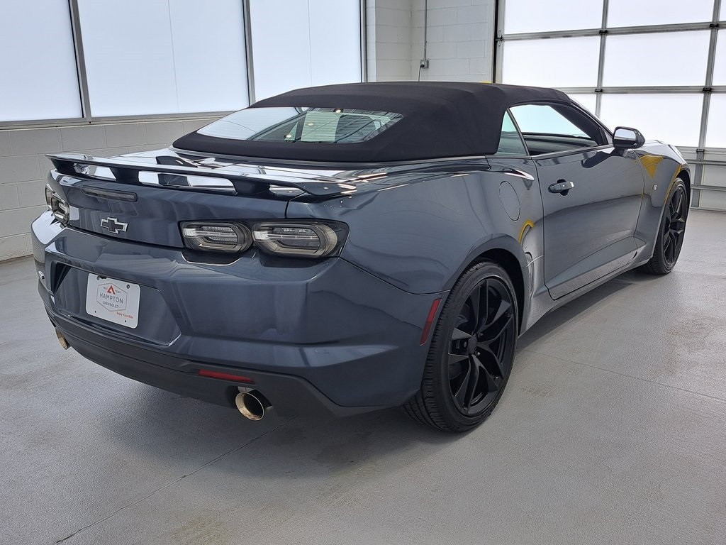 2023 Chevrolet Camaro 2LT photo 5