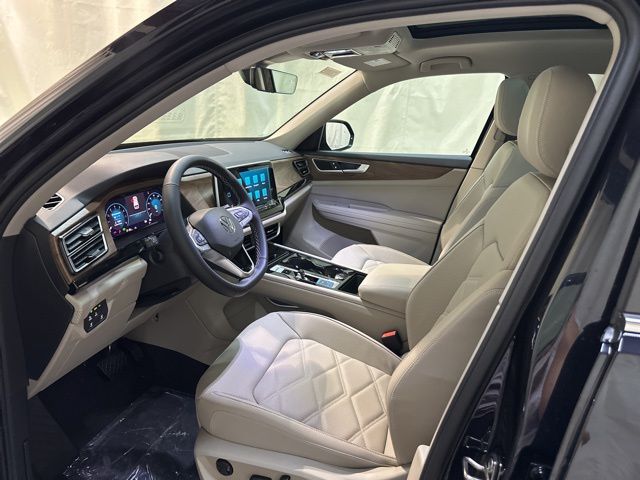 2026 Volkswagen Atlas SE Technology photo 10