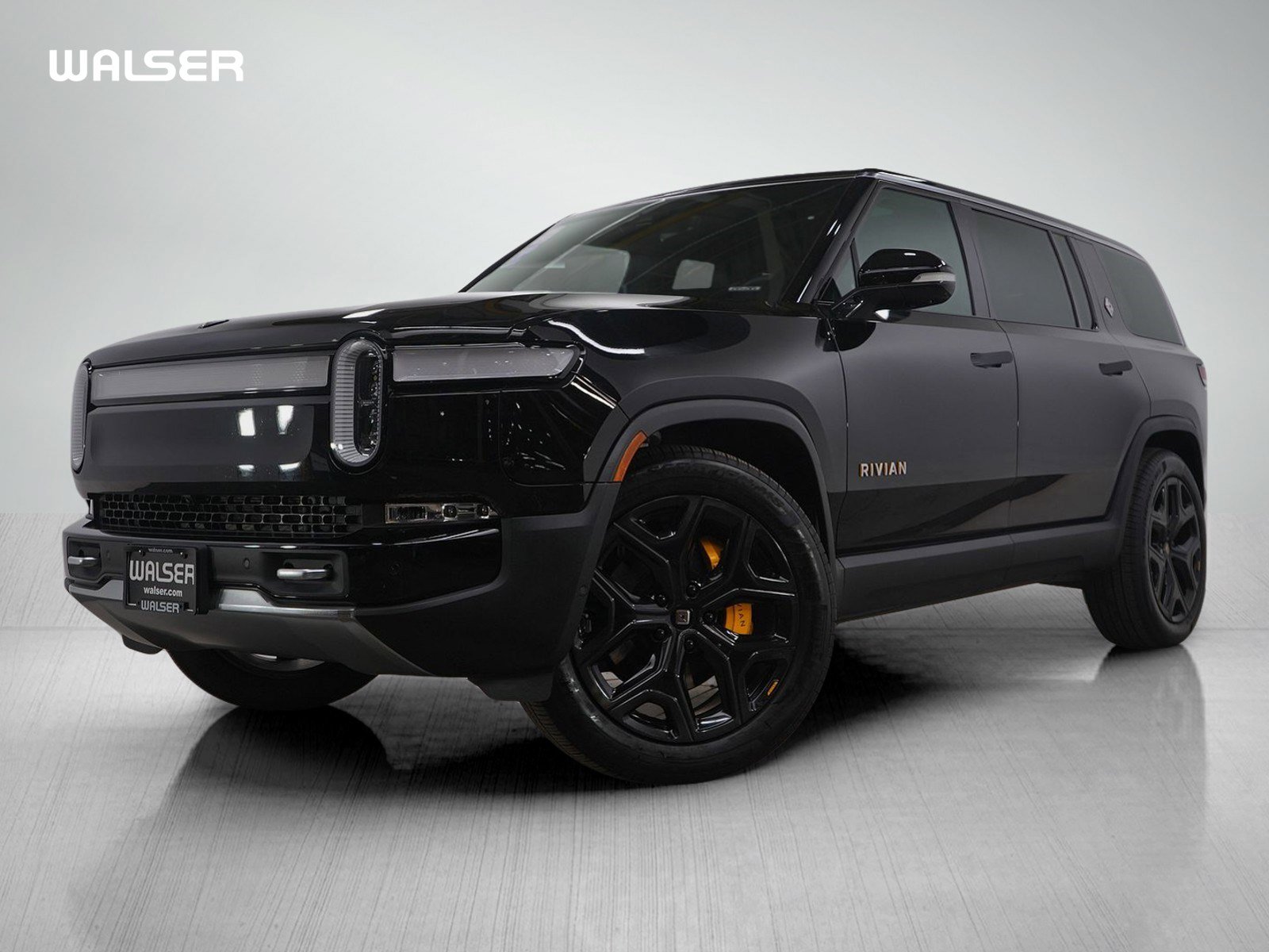 2023 Rivian R1S Adventure's photo