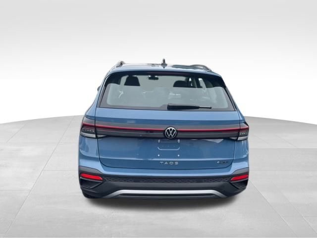 2025 Volkswagen Taos S photo 4