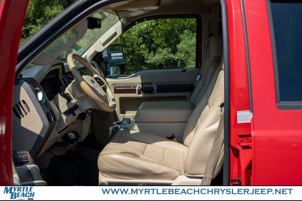 2008 Ford F-450 photo 17