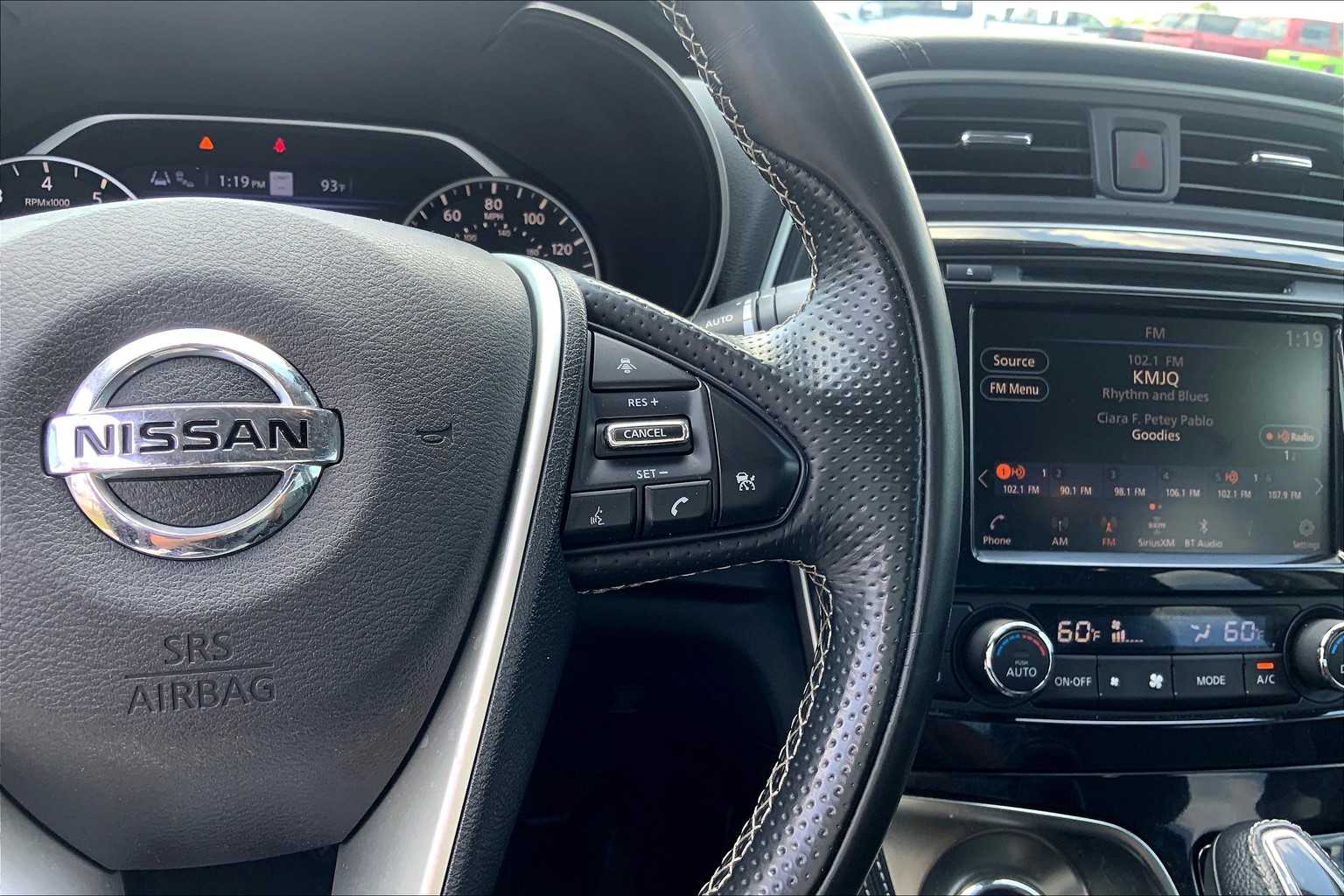 2020 Nissan Maxima Platinum photo 21