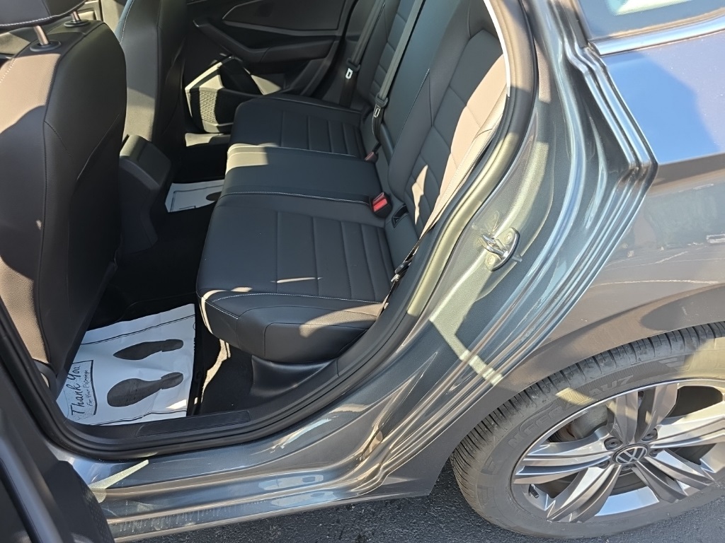 2024 Volkswagen Jetta 1.5T SE photo 6