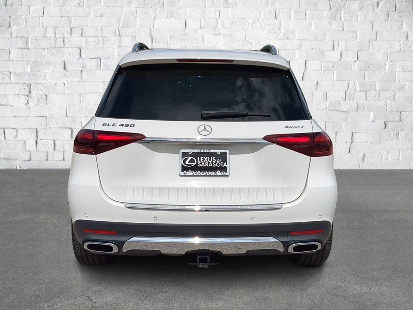 2024 Mercedes Benz GLE 450 4MATIC photo 4