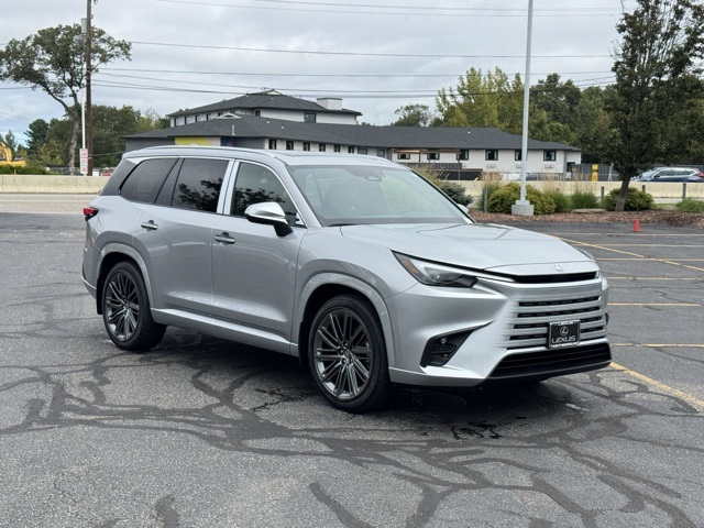 2026 Lexus TX 350 Luxury photo 4