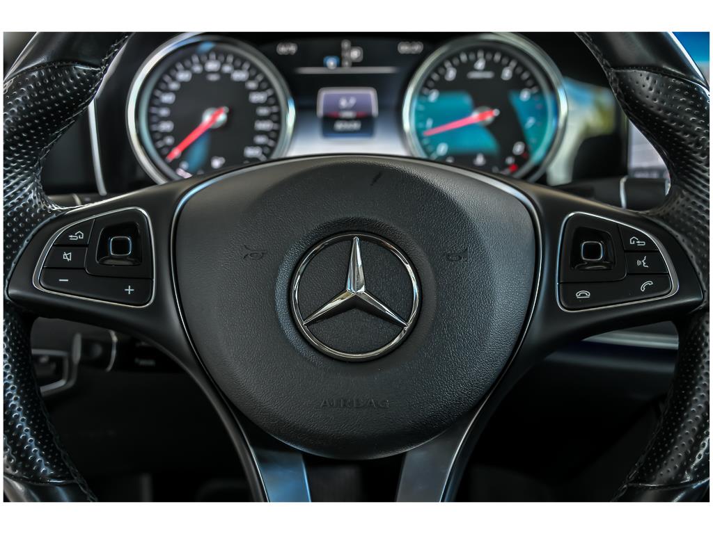 2017 Mercedes Benz E 300 4MATIC photo 18
