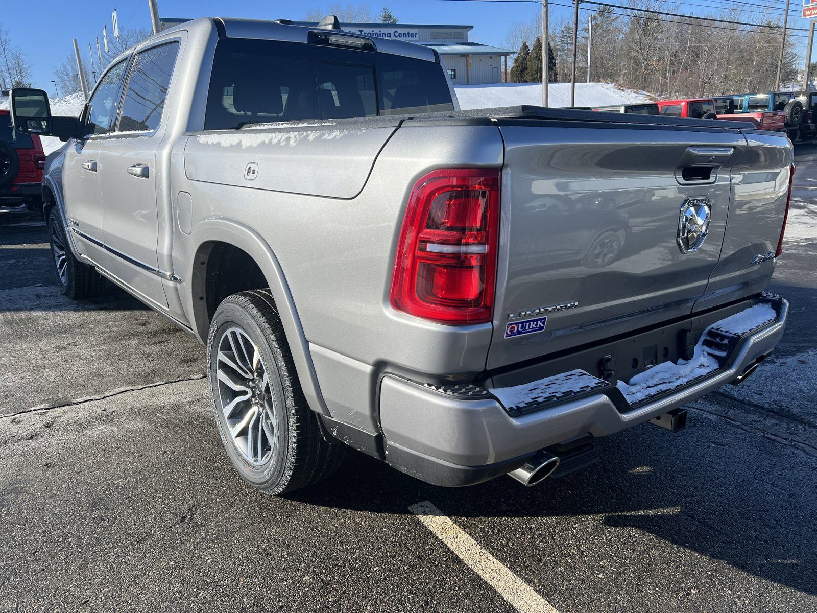 2025 Ram 1500 Limited photo 4