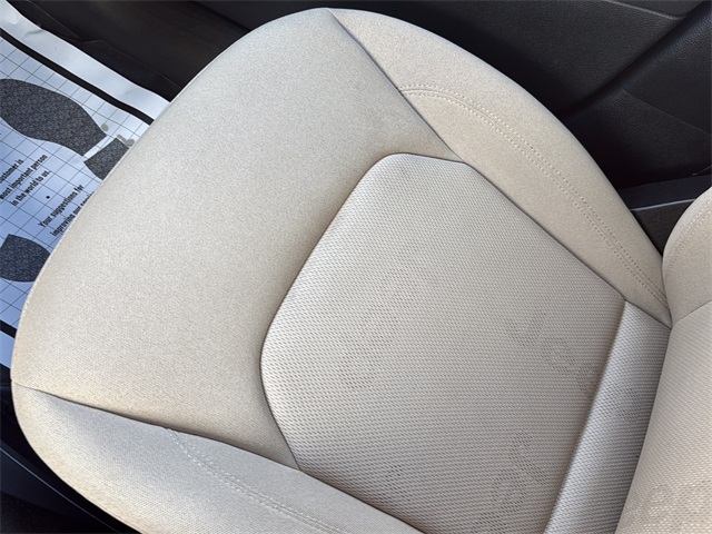 2015 Jeep Renegade Sport photo 22