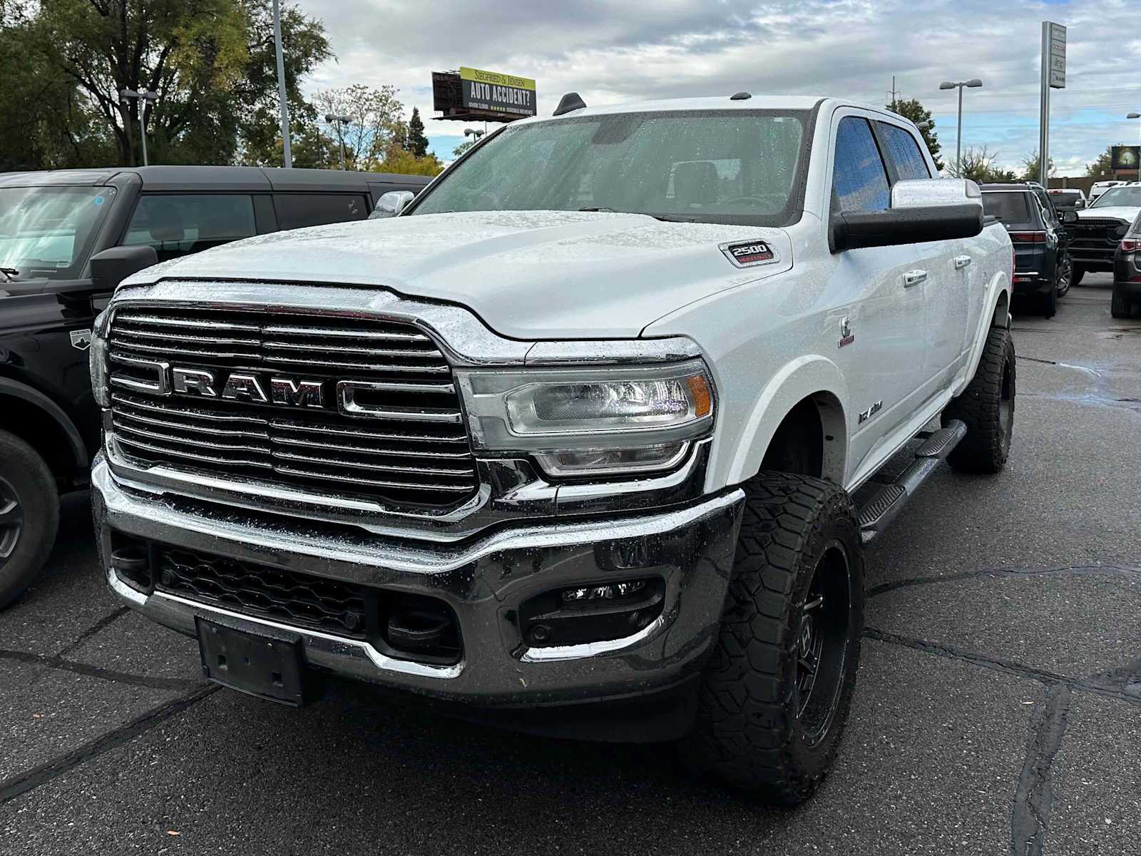 2020 Ram 2500 Laramie photo 3