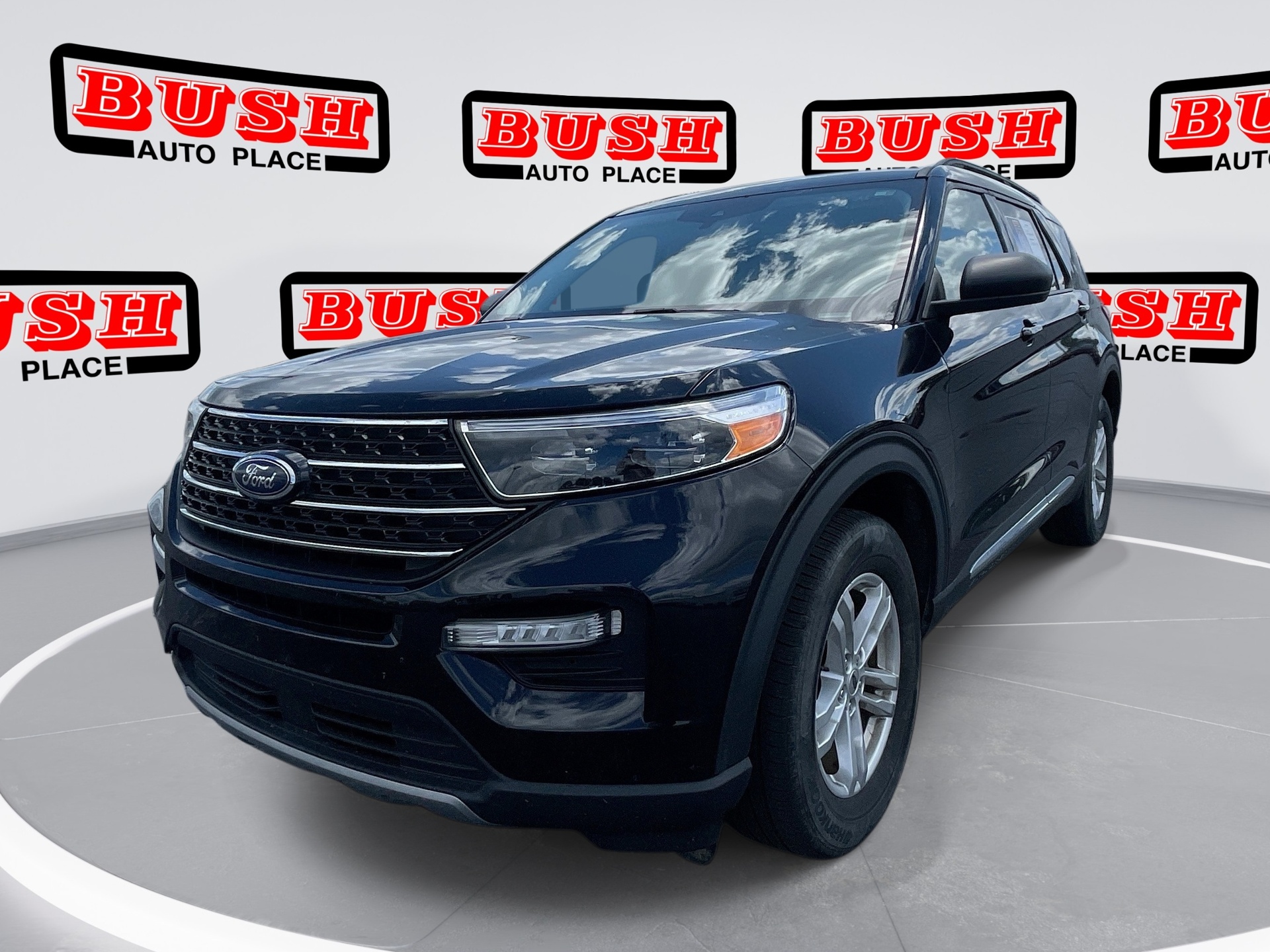 2021 Ford Explorer XLT photo 34
