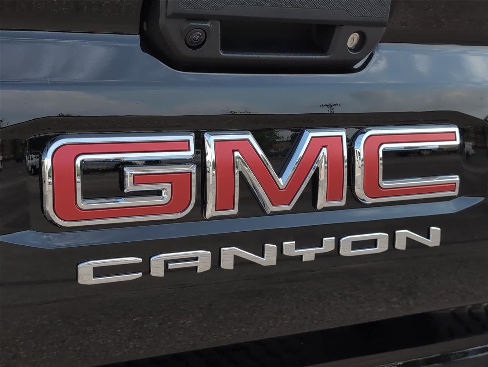 2025 Gmc Canyon Elevation photo 29