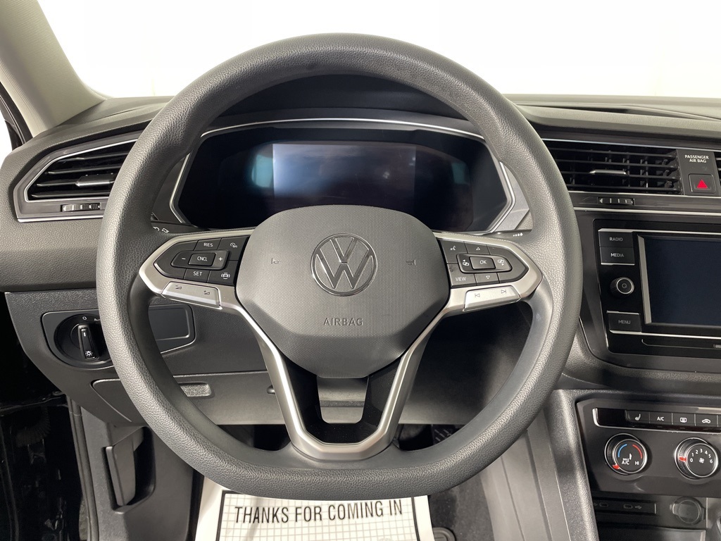 2022 Volkswagen Tiguan S photo 15