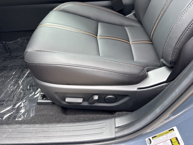 2025 Mazda CX-50 Premium photo 9