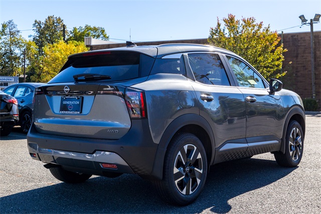 2026 Nissan Kicks SV photo 4