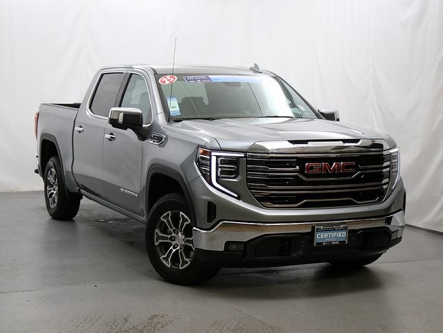 2025 GMC Sierra 1500 SLT's photo