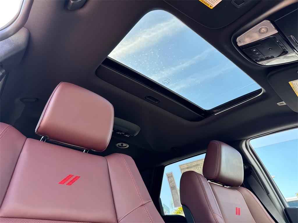 2025 Dodge Durango R/T Plus photo 15