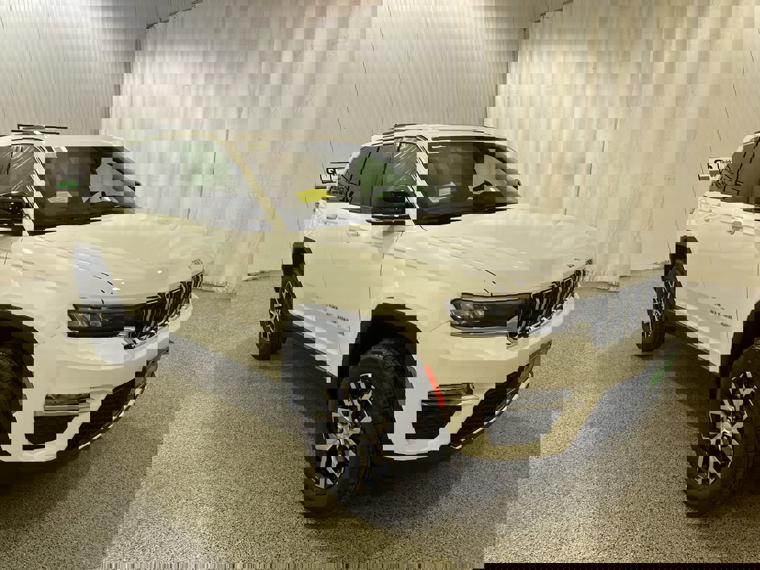 2025 Jeep Grand Cherokee Limited's photo