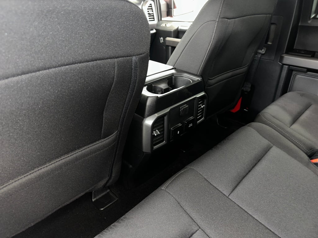 2019 Ford F-150 XLT photo 18